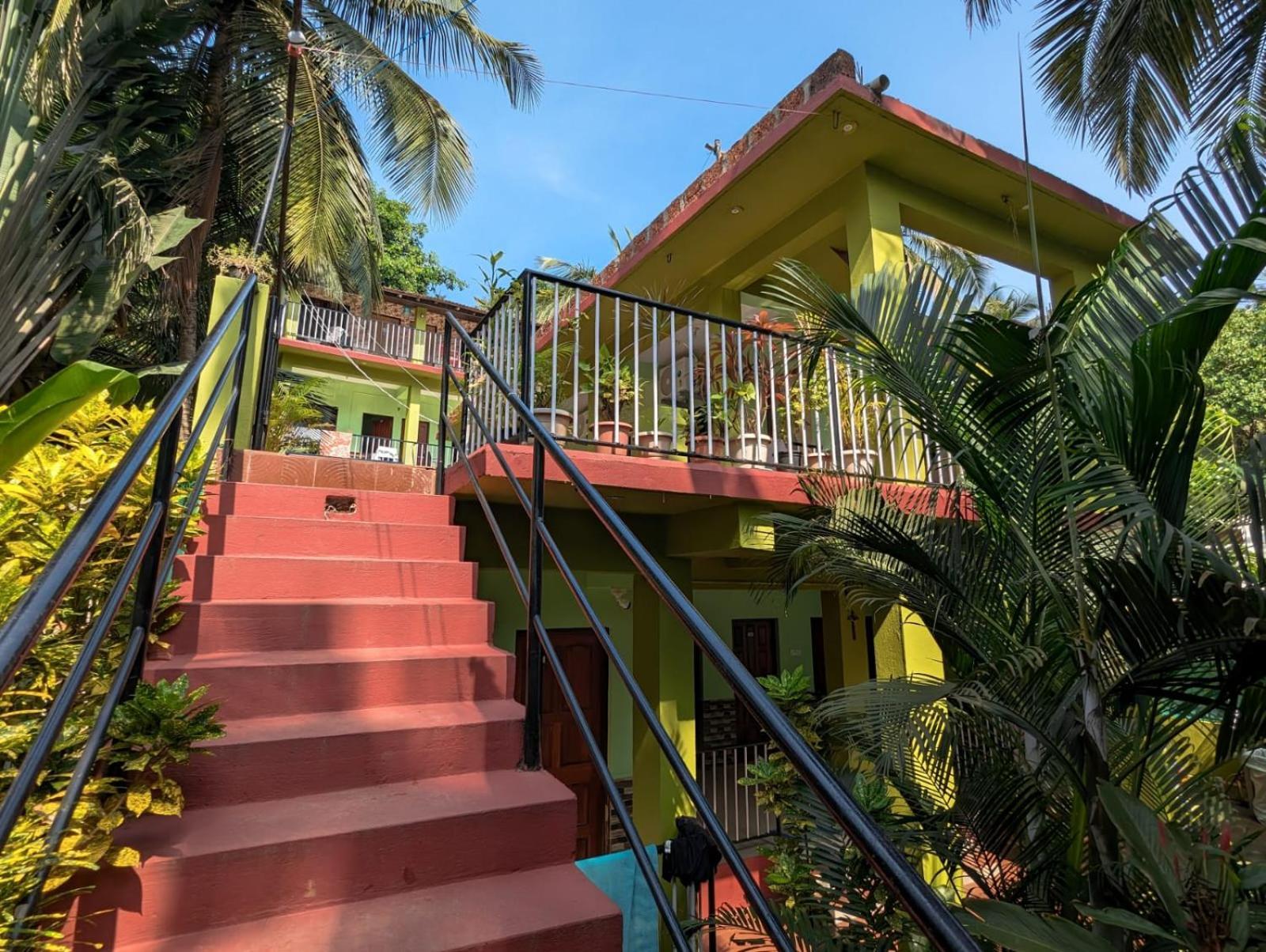 ארמבול Luciano Guest House מראה חיצוני תמונה